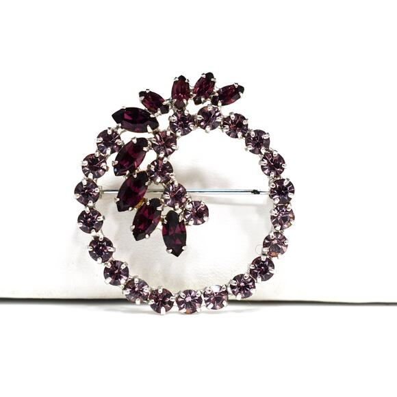 Vintage 1960s B David Purple Rhinestone Floral Brooch, Rhodium Plated - Picture 3 of 10